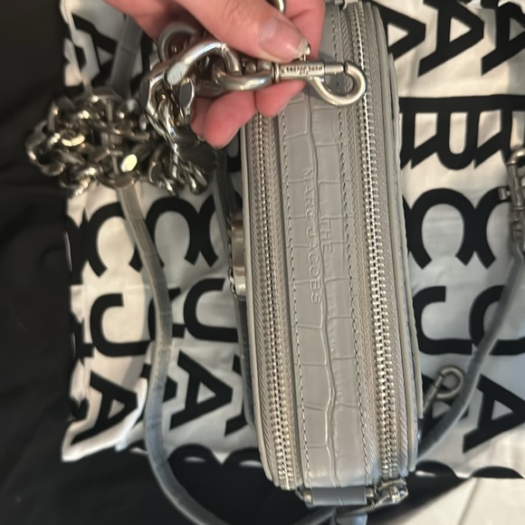 Marc Jacobs Snapshot- willing to trade - Picture 2 of 6